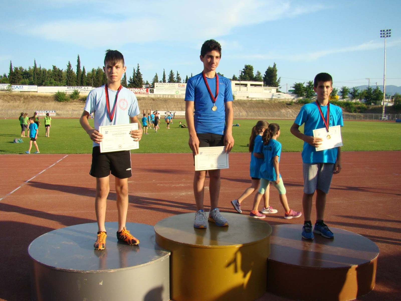 923401917719517 573158236 o